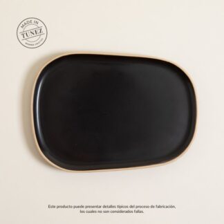 SIN STOCK # PLATO PLAYO 29 x 21 cm ZARZIS NEGRO CON BORDE NATURAL