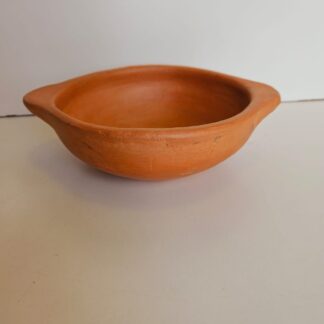 CAZUELA DE CERAMICA ROJA CON ASAS 18 CM.