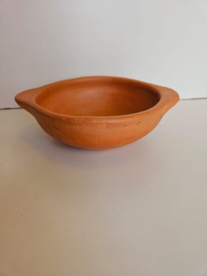 CAZUELA DE CERAMICA ROJA CON ASAS 18 CM.