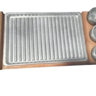 PARRILLA Aleación 20,5 x 30 CM. Rect. C/ 3 BOLS C/Base de Madera 22,5 x 41 CM (67)